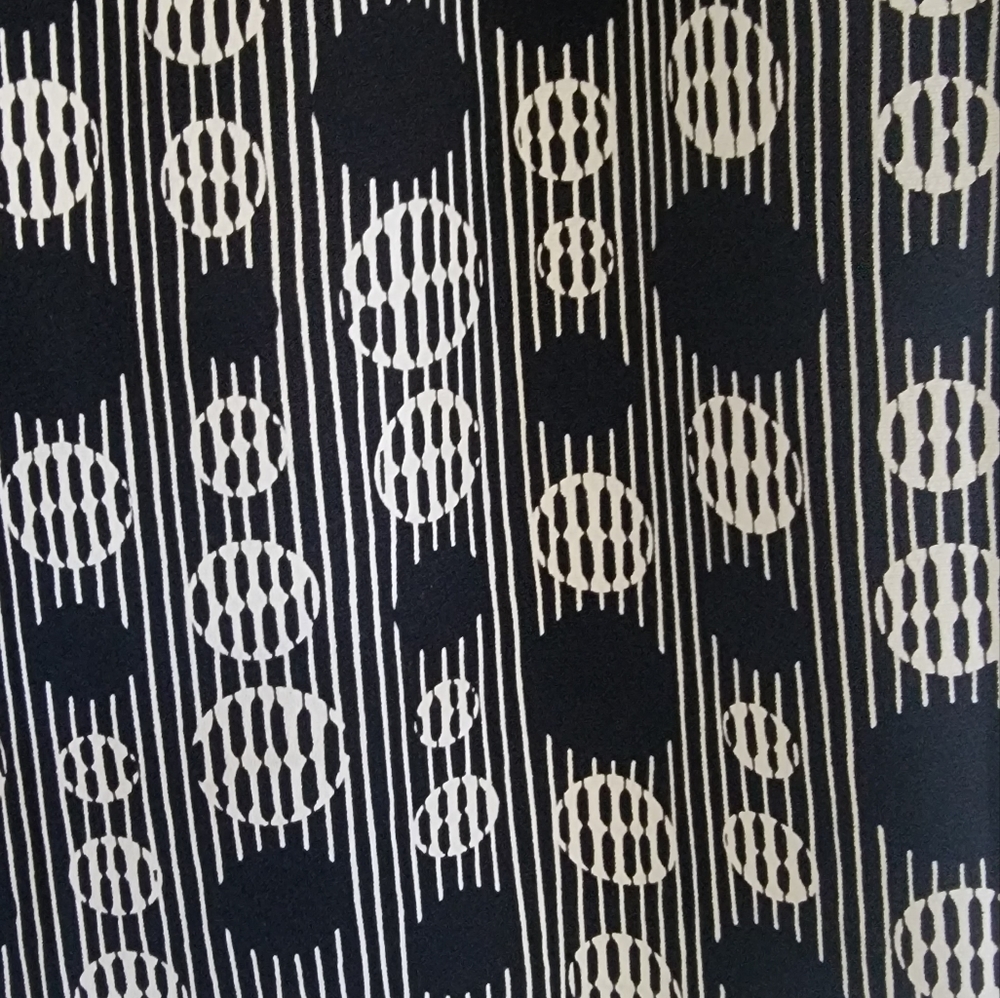 Pencil skirt